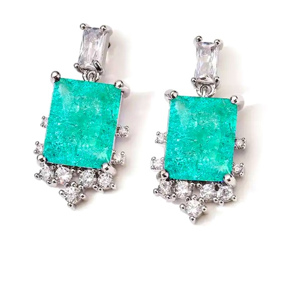 ✨✨Minimalist Paraiba Blue Earring✨✨✨ - Picture 3 of 3